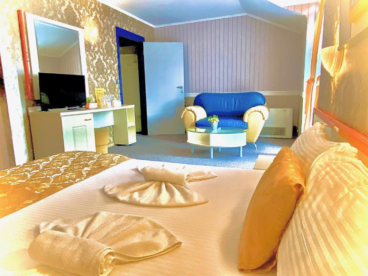 Boutique Hotel Royal Νεσέμπαρ Εξωτερικό φωτογραφία